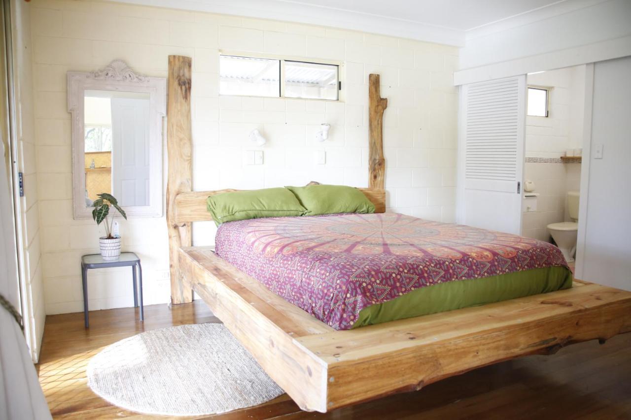 Charming 5 Bed Cottage With Fire Place สกอตส์เฮด ภายนอก รูปภาพ