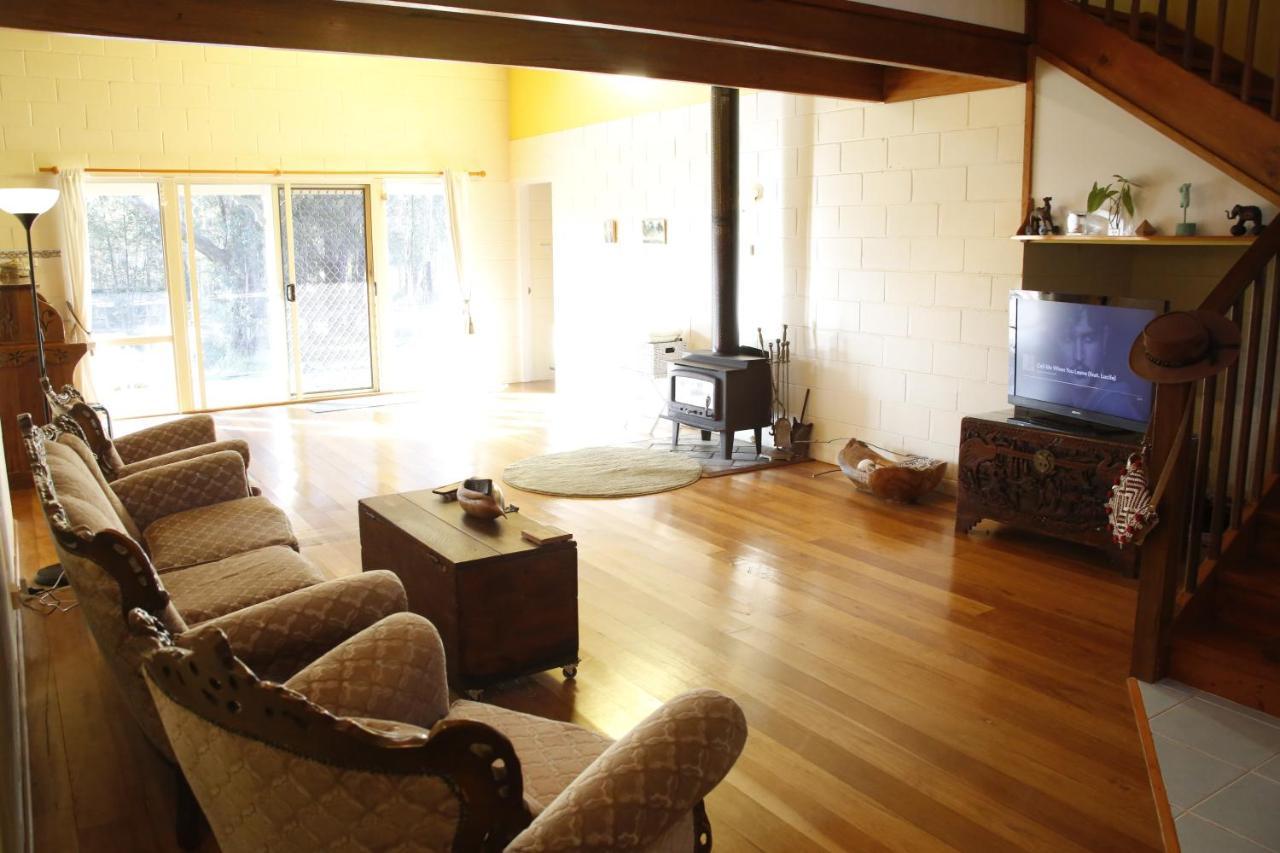 Charming 5 Bed Cottage With Fire Place สกอตส์เฮด ภายนอก รูปภาพ