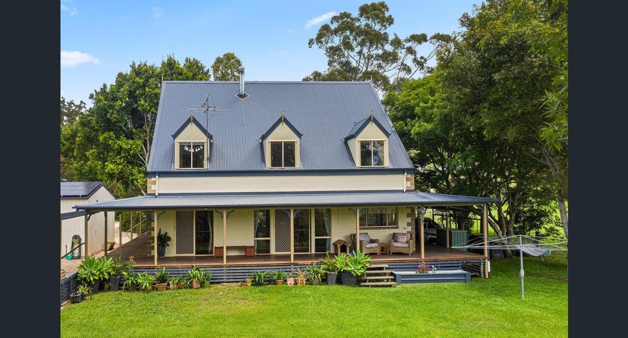 Charming 5 Bed Cottage With Fire Place สกอตส์เฮด ภายนอก รูปภาพ